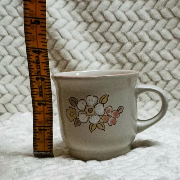 Vintage Stoneware Chantilly Fleur de Bois Ceramic Mug with Handle -Made in Japan - Picture 5 of 5